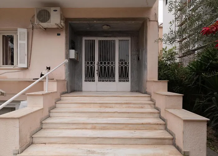Edem Beach Apartment By Alimos Marina - Athenian Homes